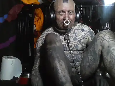 Snapshot of object857 chatting on 18, 1, 2026 object857 online show from 18, 1, 2026