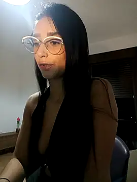 Snapshot of CandyFoxter_ chatting on 26, 9, 2025 CandyFoxter online show from 26, 9, 2025