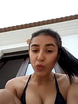 Snapshot of CandyFoxter_ chatting on 8, 10, 2025 CandyFoxter online show from 8, 10, 2025