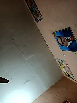 USER-MAYA online show from 21, 12, 2025