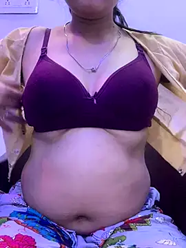 misharani00 online show from 9, 9, 2025