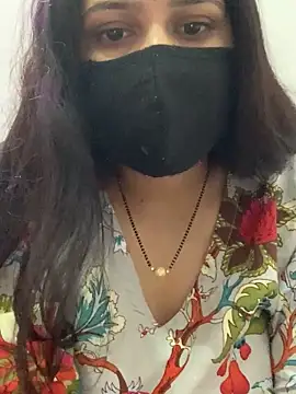 misharani00 online show from 13, 10, 2025