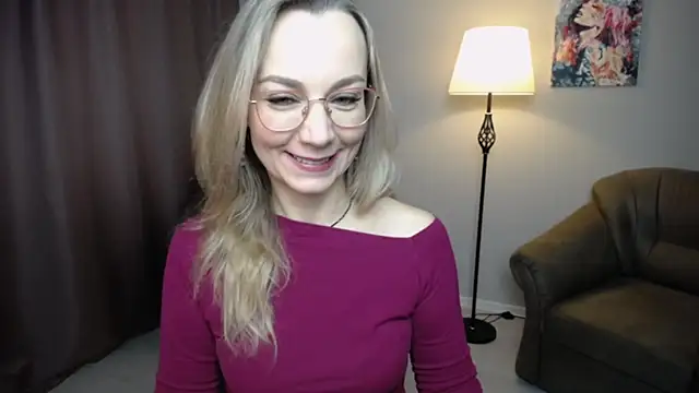 Ava Elior online show from 16, 11, 2025