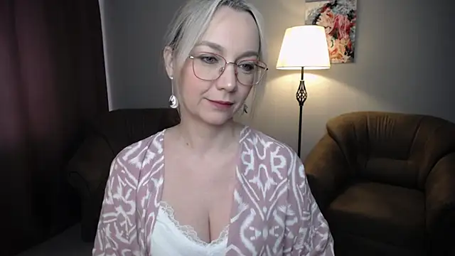 Ava Elior online show from 9, 4, 2026