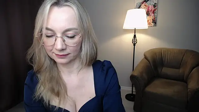 Ava Elior online show from 13, 4, 2026