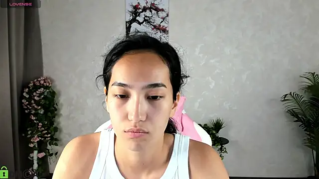 Snapshot of FlirtyAura chatting on 21, 9, 2025 FlirtyAura online show from 21, 9, 2025