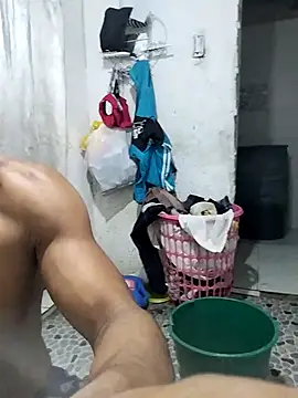 Snapshot of Kesurra chatting on 1, 11, 2025 Kesurra online show from 1, 11, 2025