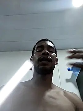 Snapshot of Kesurra chatting on 24, 11, 2025 Kesurra online show from 24, 11, 2025