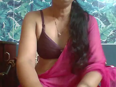Snapshot of Marathi_q4een01 chatting on 8, 10, 2025 Marathi q4een01 online show from 8, 10, 2025