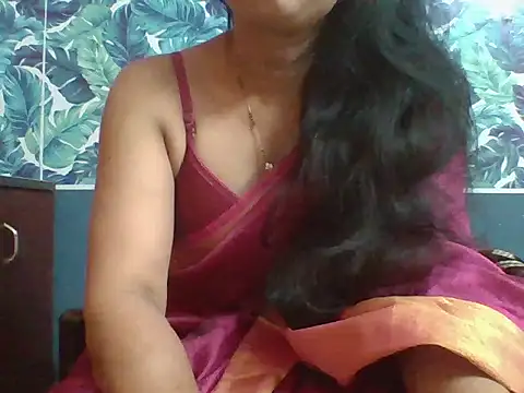 Snapshot of Marathi_q4een01 chatting on 9, 10, 2025 Marathi q4een01 online show from 9, 10, 2025
