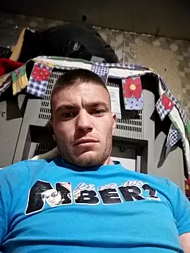 Kisszivacs online show from 7, 3, 2026