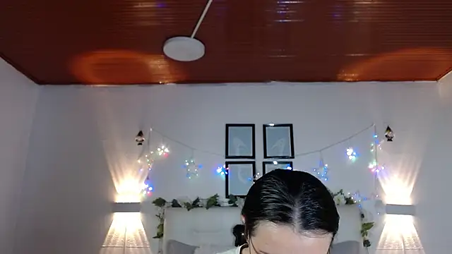 Megan 05  online show from 5, 2, 2026