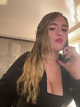 Snapshot of miss_berlyn chatting on 14, 5, 2026 miss berlyn online show from 14, 5, 2026