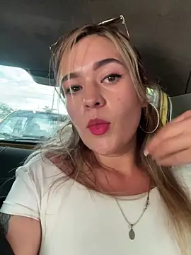 Snapshot of miss_berlyn chatting on 1, 6, 2026 miss berlyn online show from 1, 6, 2026