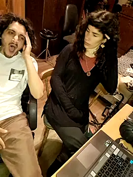 Snapshot of GroovyBlossom chatting on 26, 10, 2025 GroovyBlossom online show from 26, 10, 2025