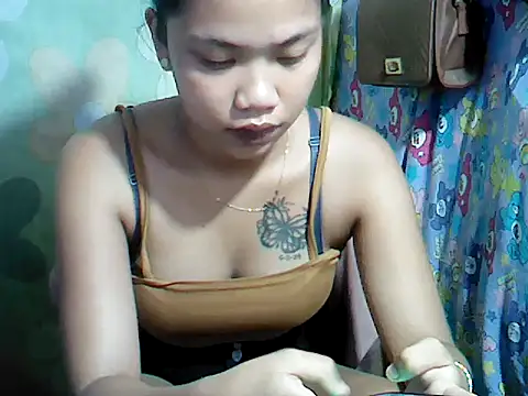 Snapshot of MorenaLovelyPinay24 chatting on 19, 2, 2026 MorenaLovelyPinay24 online show from 19, 2, 2026