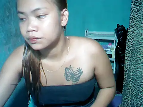 Snapshot of MorenaLovelyPinay24 chatting on 27, 4, 2026 MorenaLovelyPinay24 online show from 27, 4, 2026