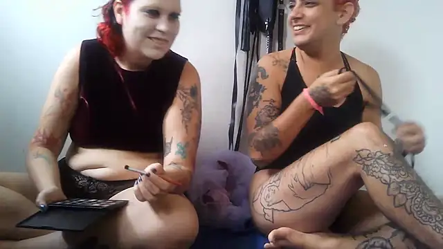 Snapshot of ttransviado chatting on 2, 10, 2025 ttransviado online show from 2, 10, 2025