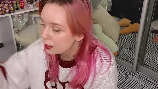 Snapshot of Olivia_Noir chatting on 12, 9, 2025 Olivia Noir online show from 12, 9, 2025