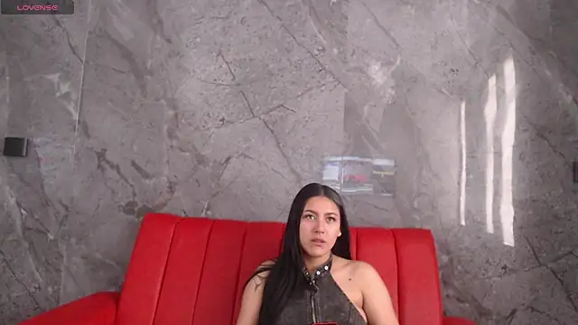 Megara 25 online show from 1, 11, 2025