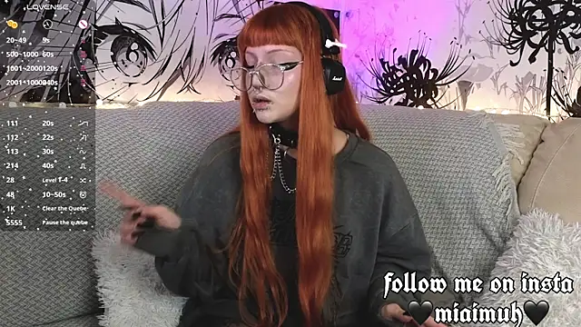 mia  yui online show from 24, 4, 2026