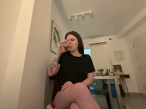 Snapshot of sash87350 chatting on 1, 3, 2026 sash87350 online show from 1, 3, 2026