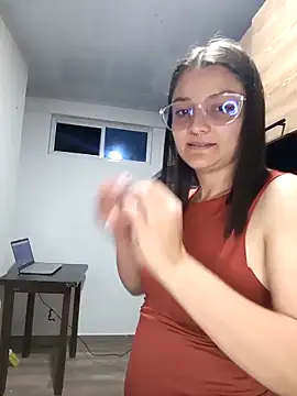 stivenlujan69 online show from 12, 9, 2025