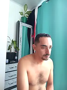 stivenlujan69 online show from 17, 12, 2025