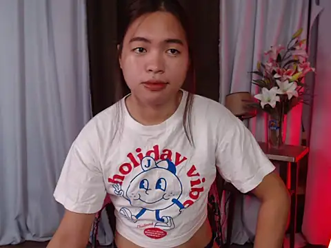 miss ella28 online show from 14, 9, 2025