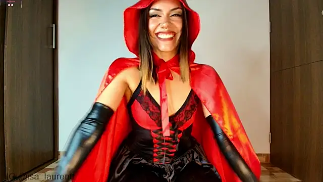 Snapshot of Isa_laurentt_ chatting on 31, 10, 2025 Isa laurentt online show from 31, 10, 2025