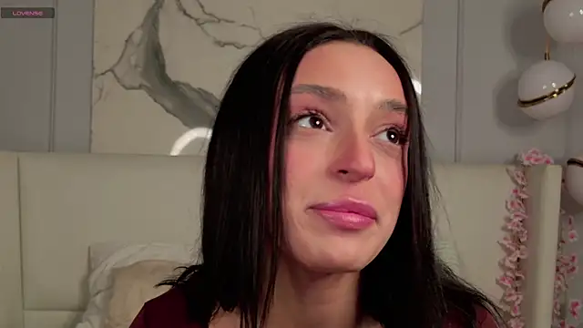 Snapshot of AdoraCortes chatting on 30, 11, 2025 AdoraCortes online show from 30, 11, 2025