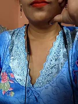 Snapshot of Sonalihot_ chatting on 10, 9, 2025 Sonalihot online show from 10, 9, 2025
