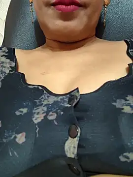 Snapshot of Sonalihot_ chatting on 22, 10, 2025 Sonalihot online show from 22, 10, 2025