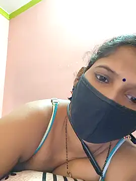 Snapshot of Sonalihot_ chatting on 5, 11, 2025 Sonalihot online show from 5, 11, 2025