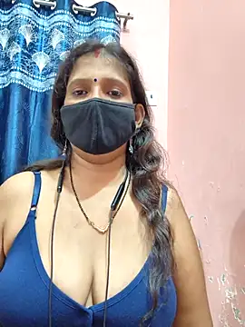 Snapshot of Sonalihot_ chatting on 5, 11, 2025 Sonalihot online show from 5, 11, 2025