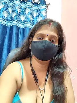 Snapshot of Sonalihot_ chatting on 6, 11, 2025 Sonalihot online show from 6, 11, 2025
