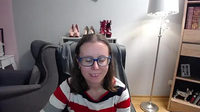 Snapshot of sweetxLizzy chatting on 10, 10, 2025 sweetxLizzy online show from 10, 10, 2025