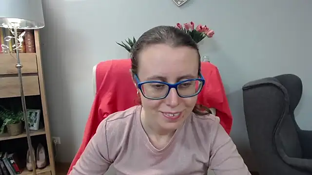 Snapshot of sweetxLizzy chatting on 23, 4, 2026 sweetxLizzy online show from 23, 4, 2026