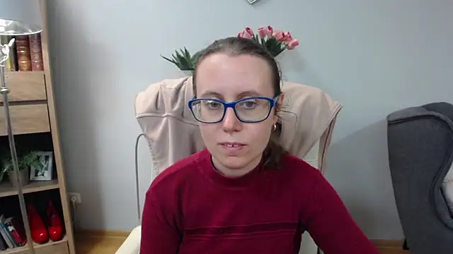 Snapshot of sweetxLizzy chatting on 14, 5, 2026 sweetxLizzy online show from 14, 5, 2026