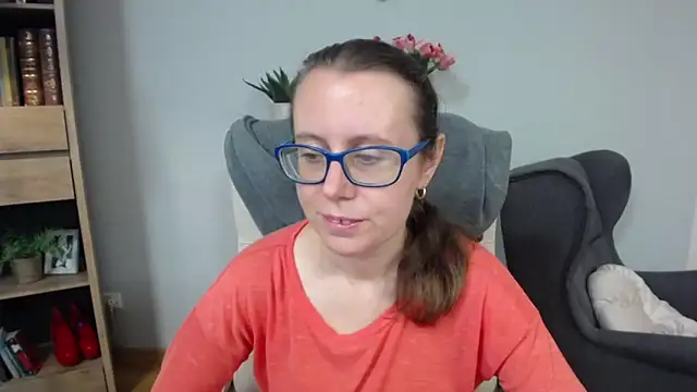 Snapshot of sweetxLizzy chatting on 20, 5, 2026 sweetxLizzy online show from 20, 5, 2026
