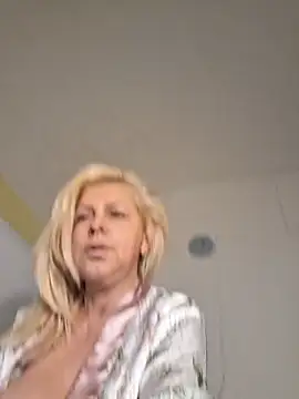 milfevapeccato online show from 7, 11, 2025