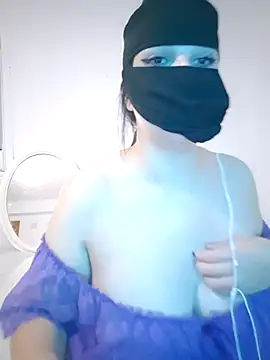 Snapshot of Lavanarabica chatting on 17, 12, 2025 Lavanarabica online show from 17, 12, 2025