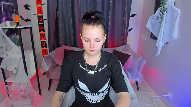 Leila xxBaby online show from 24, 10, 2025