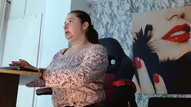 mariani smith online show from 15, 9, 2025