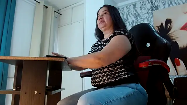 mariani smith online show from 17, 10, 2025