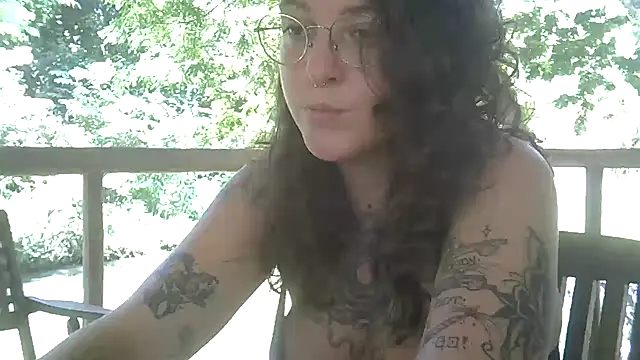 Snapshot of Blue_Liz chatting on 7, 3, 2026 Blue Liz online show from 7, 3, 2026