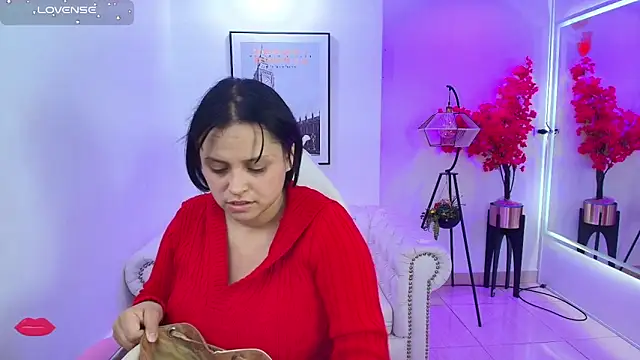 Snapshot of Bluesky_666 chatting on 4, 10, 2025 Bluesky 666 online show from 4, 10, 2025