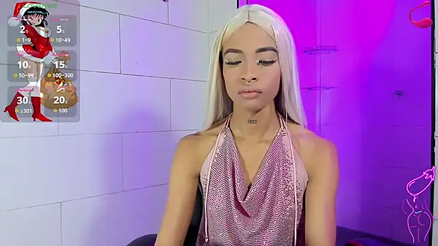 Dahlia Moss online show from 4, 12, 2025