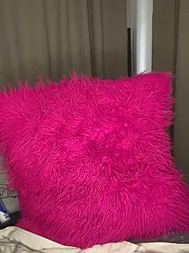 prettydollyy online show from 17, 6, 2026