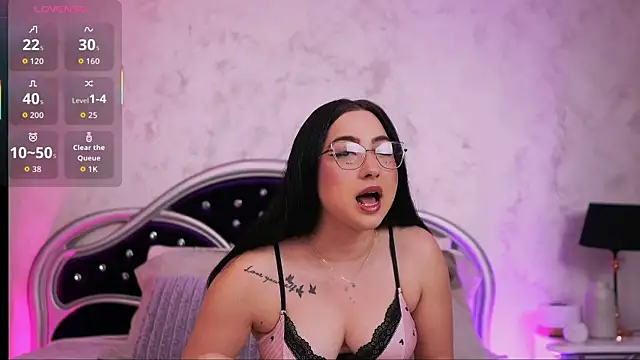 Snapshot of SweetySasha18 chatting on 27, 6, 2026 SweetySasha18 online show from 27, 6, 2026